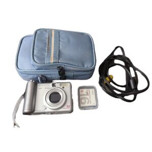 Canon PowerShot A70 3.2MP Digital Camera 2 CF Cards & Case Included Y2K Digicam